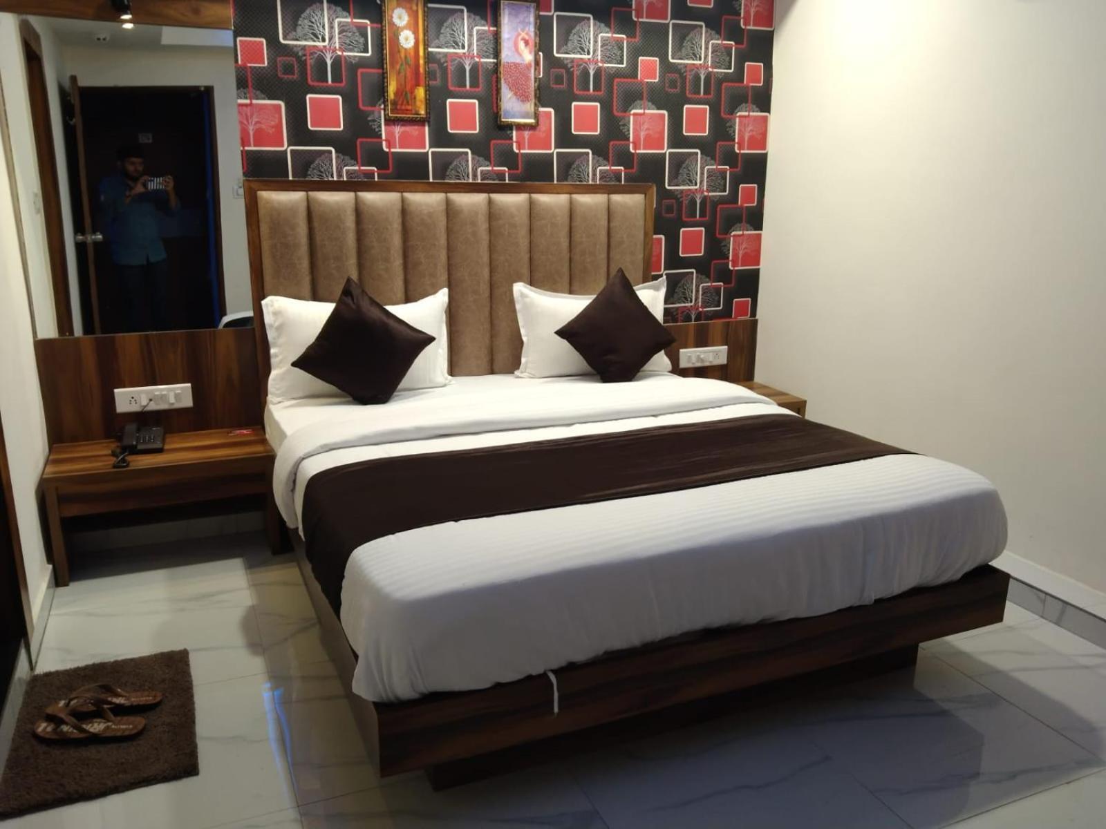 Hotel Sun Shine Ahmedabad Eksteriør bilde