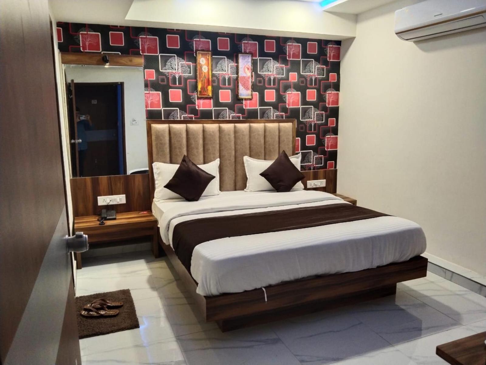 Hotel Sun Shine Ahmedabad Eksteriør bilde